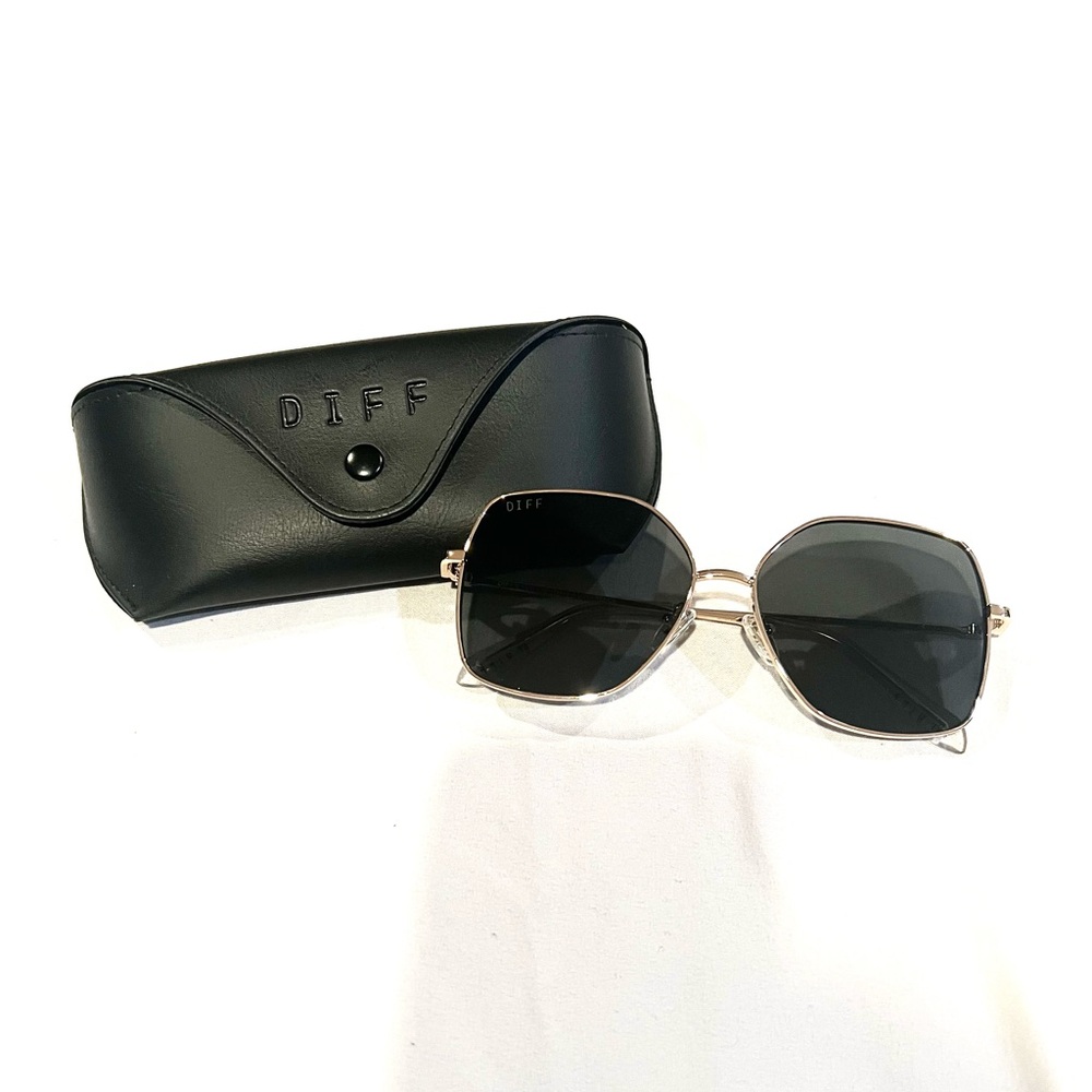 Diff Beatrice sunglasses - Picture 3 of 3